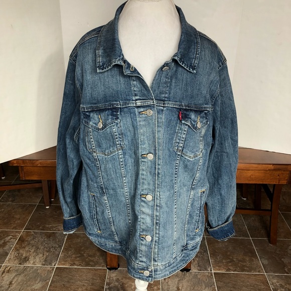 3x levi jean jacket